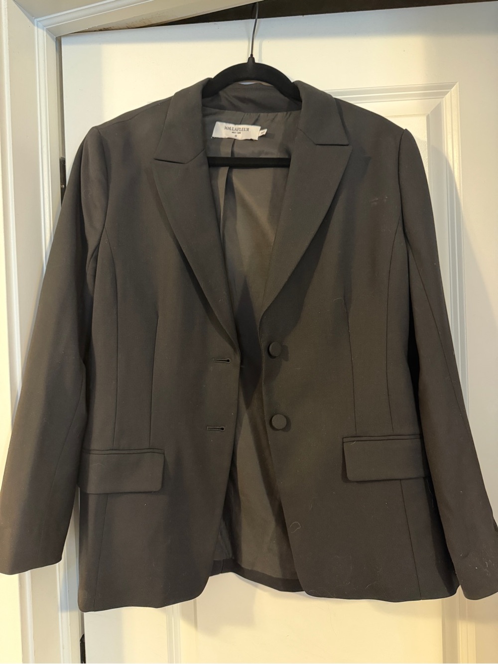 MM Lafleur Black Women's Tailored Blazer w Stretch Vents and machine washable
